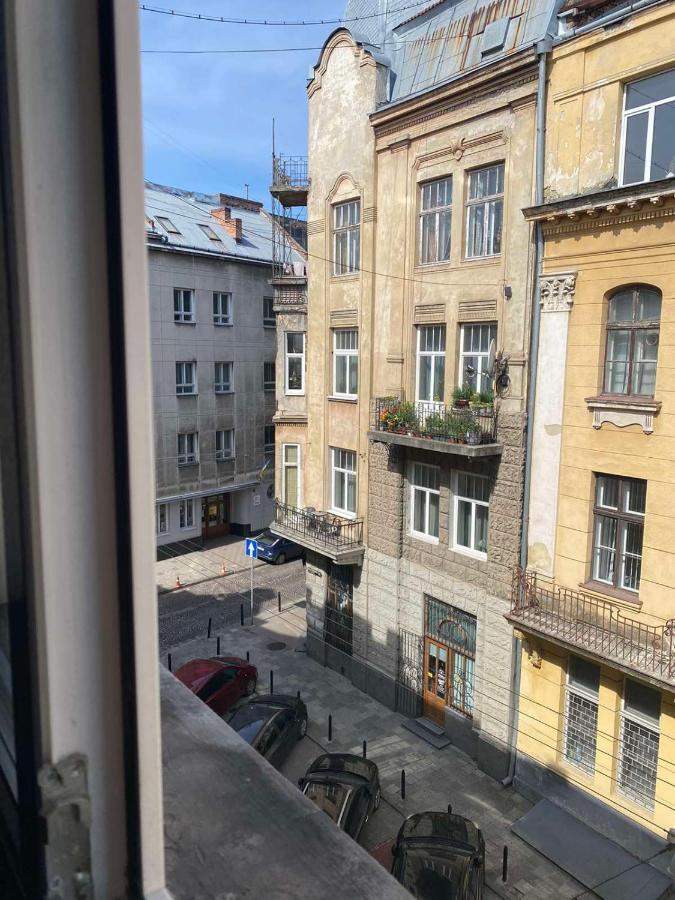 Lvapart Вул Ковжуна 2 Кім Ізол Кухня Студія Не Далеко Від Ж Д Вокзалу Палацу Мистецтв Звітні Документи Leópolis Exterior foto